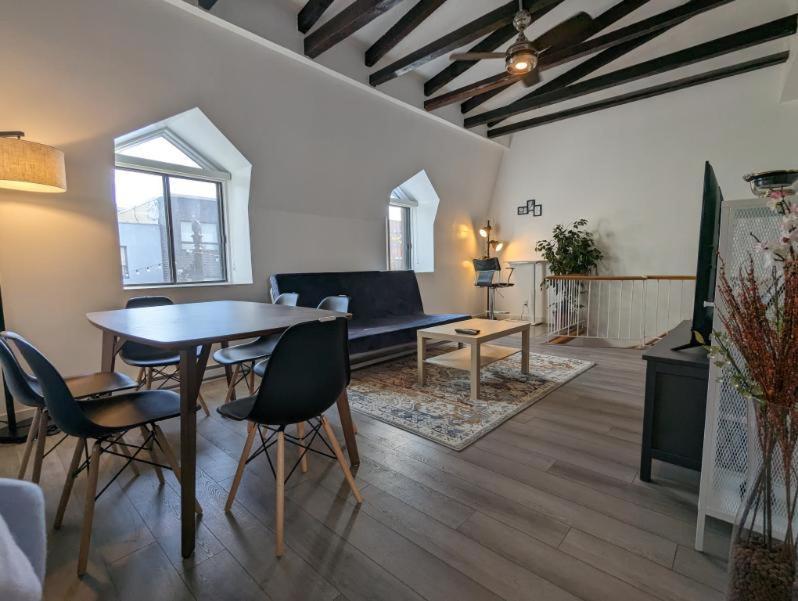 Orchid Lodgement Montreal Luaran gambar